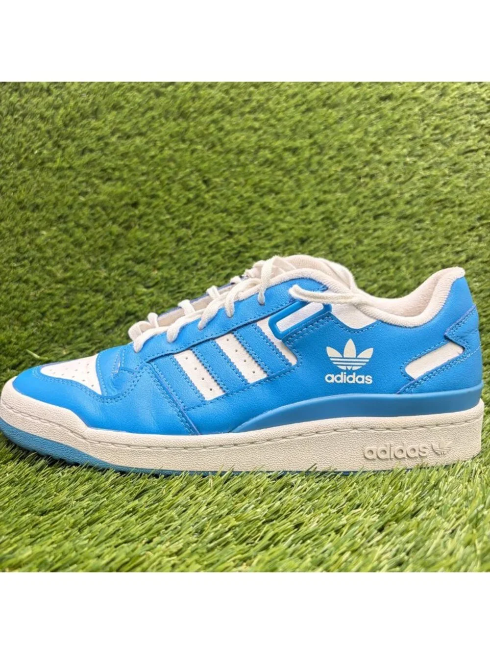 Adidas Forum Low Mens Size 9 Blue White Athletic Leather Walking Shoes Sneakers